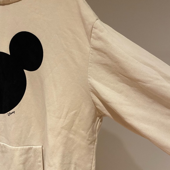 🚩SOLD- H&M + Disney Mickey Mouse cream Hoodie Sweatshirt Women’s Size medium - Picture 5 of 12
